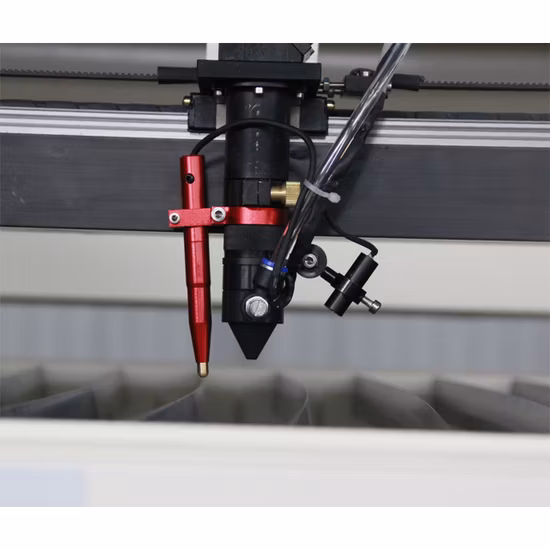 1390 CO2 Cortadora láser CNC Máquina cortadora de grabado láser para artesanía en madera Acrílico Contrachapado Hoja de metal y no metal con tubo de vidrio Reci y sistema Ruida